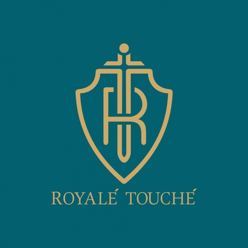 Royale Touche Laminates COLOR CORE 1mm Superia  Series 